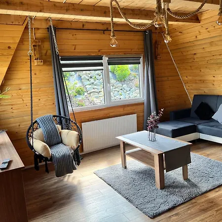 Wzgorze W Cieniu Lasu Chalet