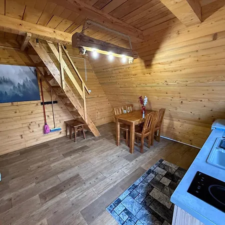 Chalet Wzgorze W Cieniu Lasu