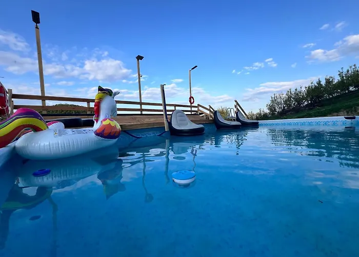 Wzgorze W Cieniu Lasu * Lukowica