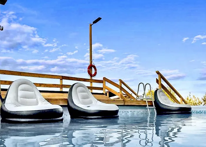 木屋 Wzgorze W Cieniu Lasu Lukowica